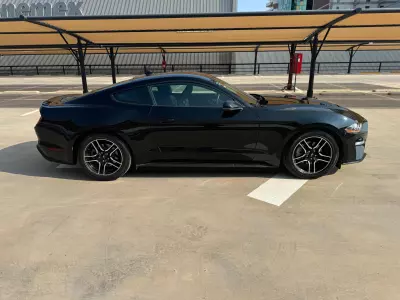 Ford Mustang 2021