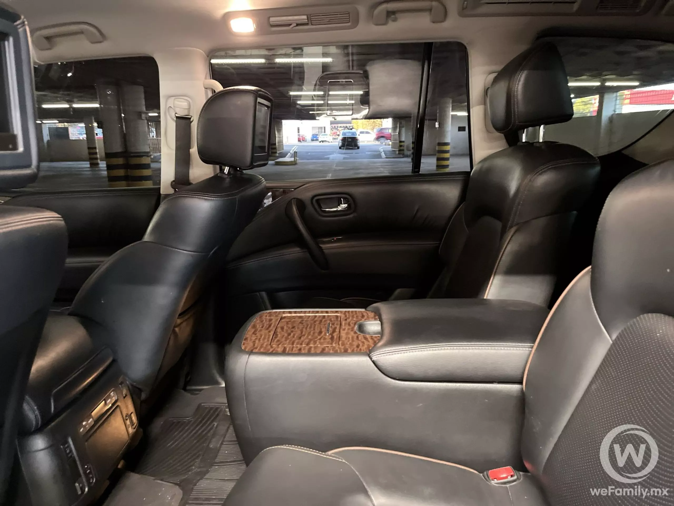 Nissan Armada VUD