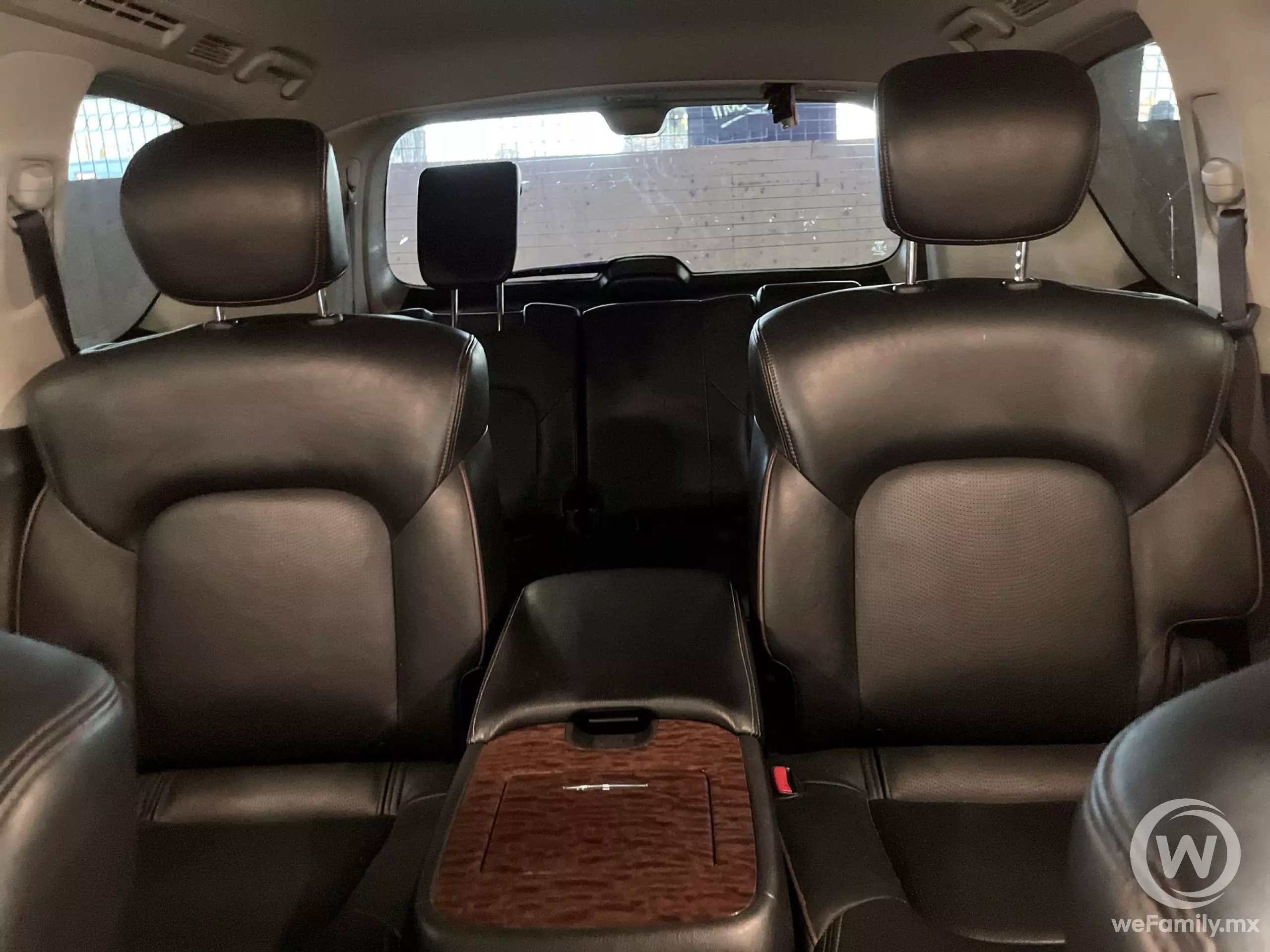 Nissan Armada VUD