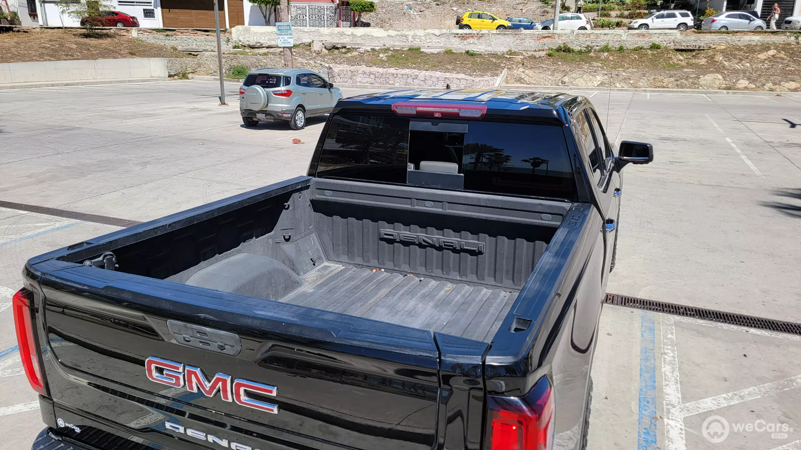 GMC Sierra Pick-Up