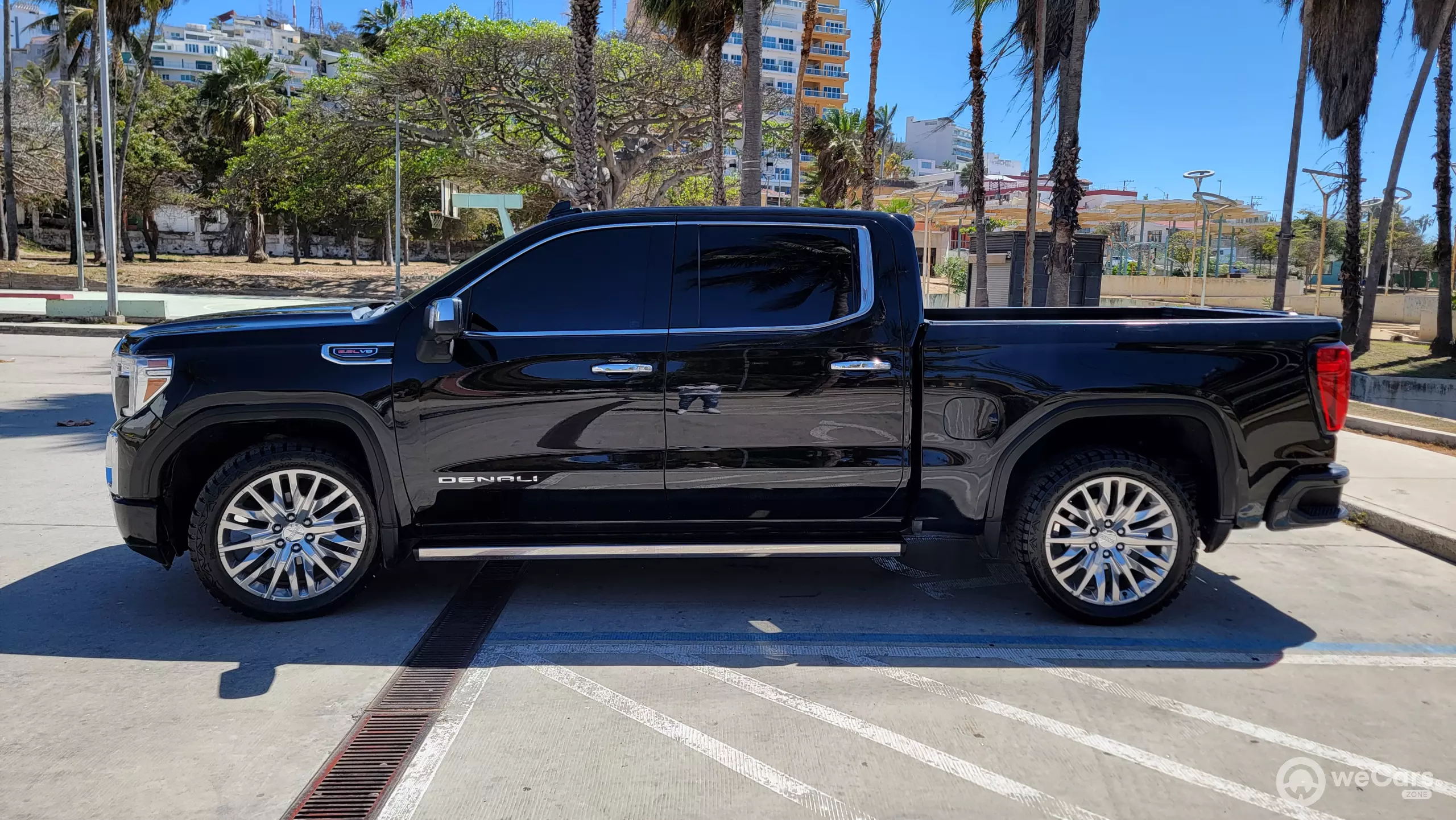 GMC Sierra Pick-Up