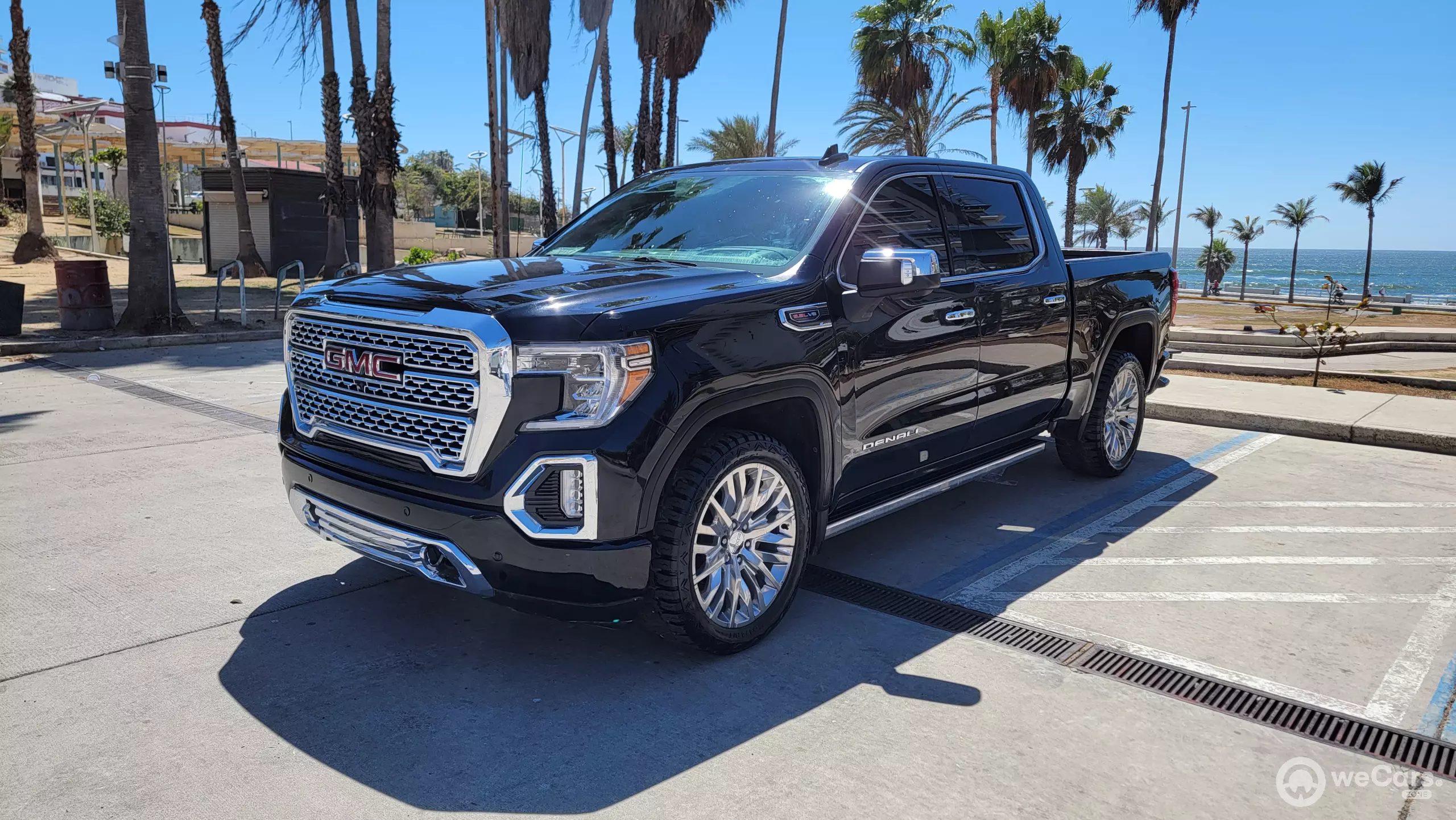 GMC Sierra Pick-Up