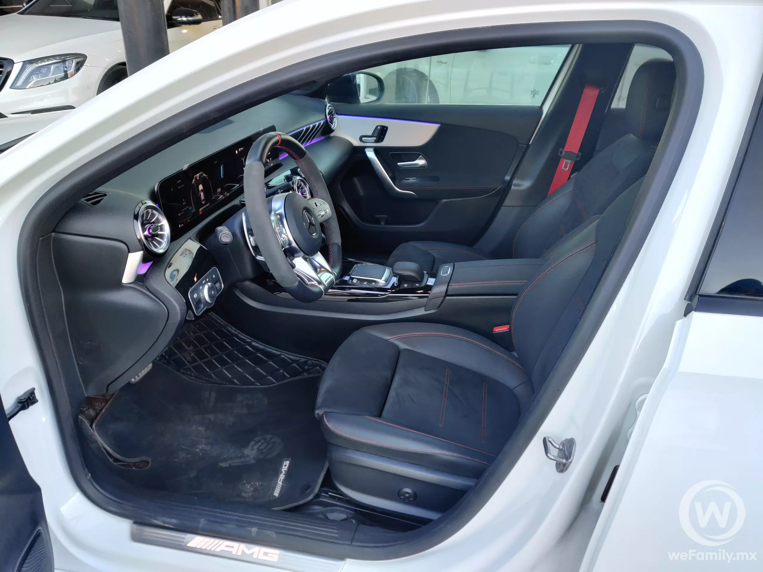 Mercedes Benz AMG 