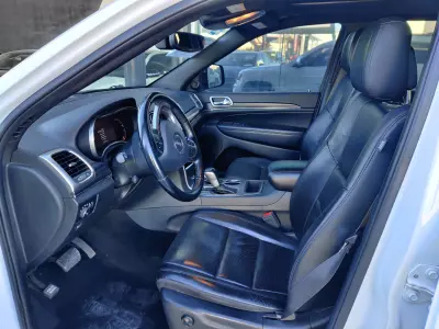 Jeep Grand Cherokee VUD 2020