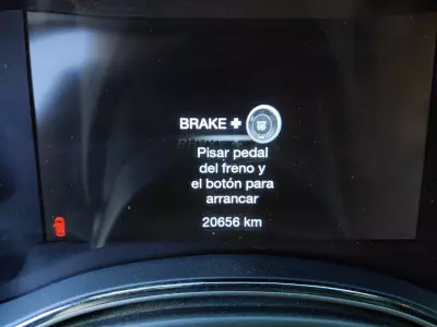 Jeep Grand Cherokee VUD 2021