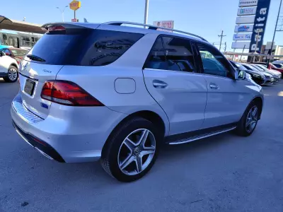 Mercedes Benz GLE 400 2019