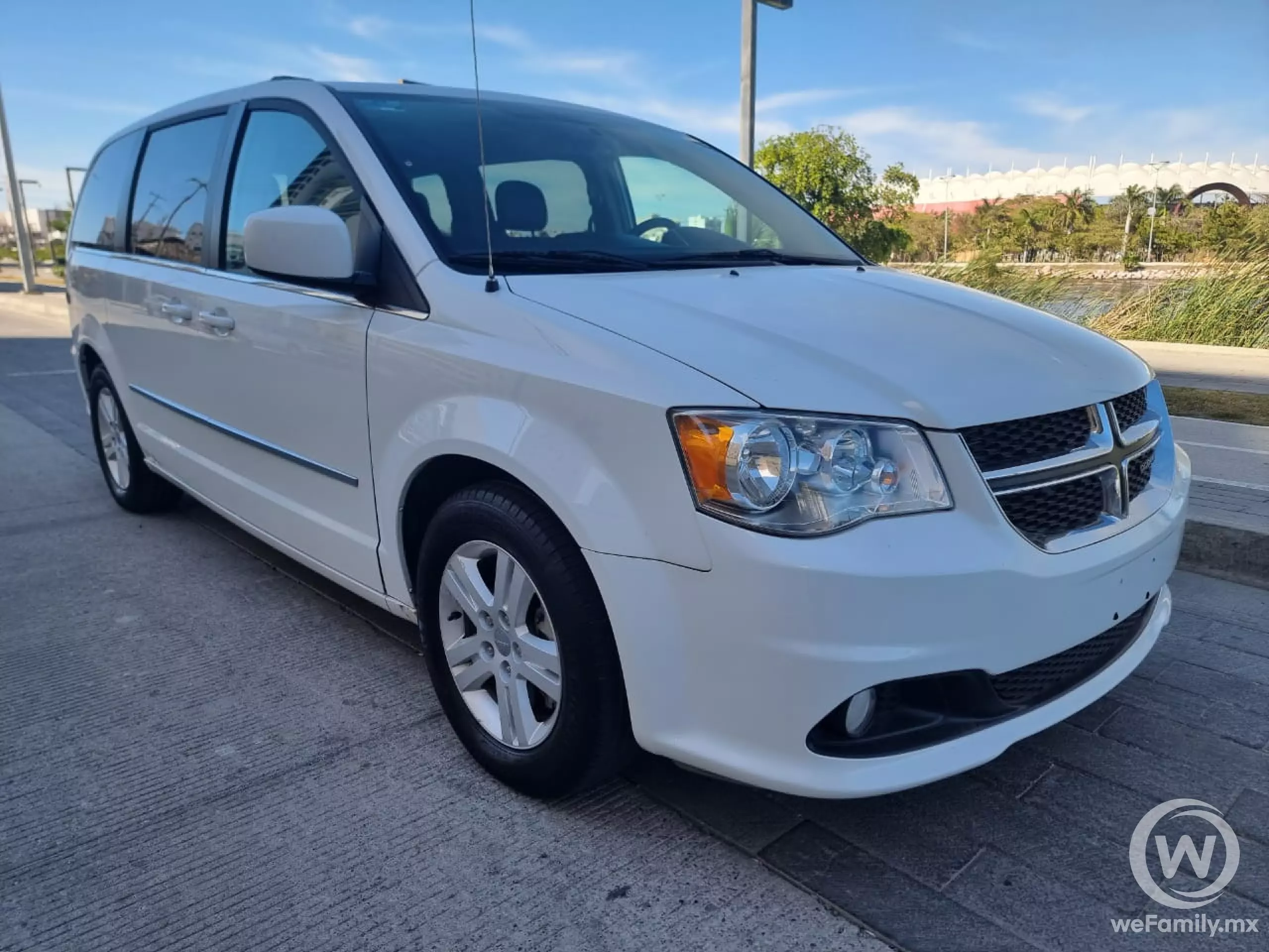 Dodge Grand Caravan Minivan 2017