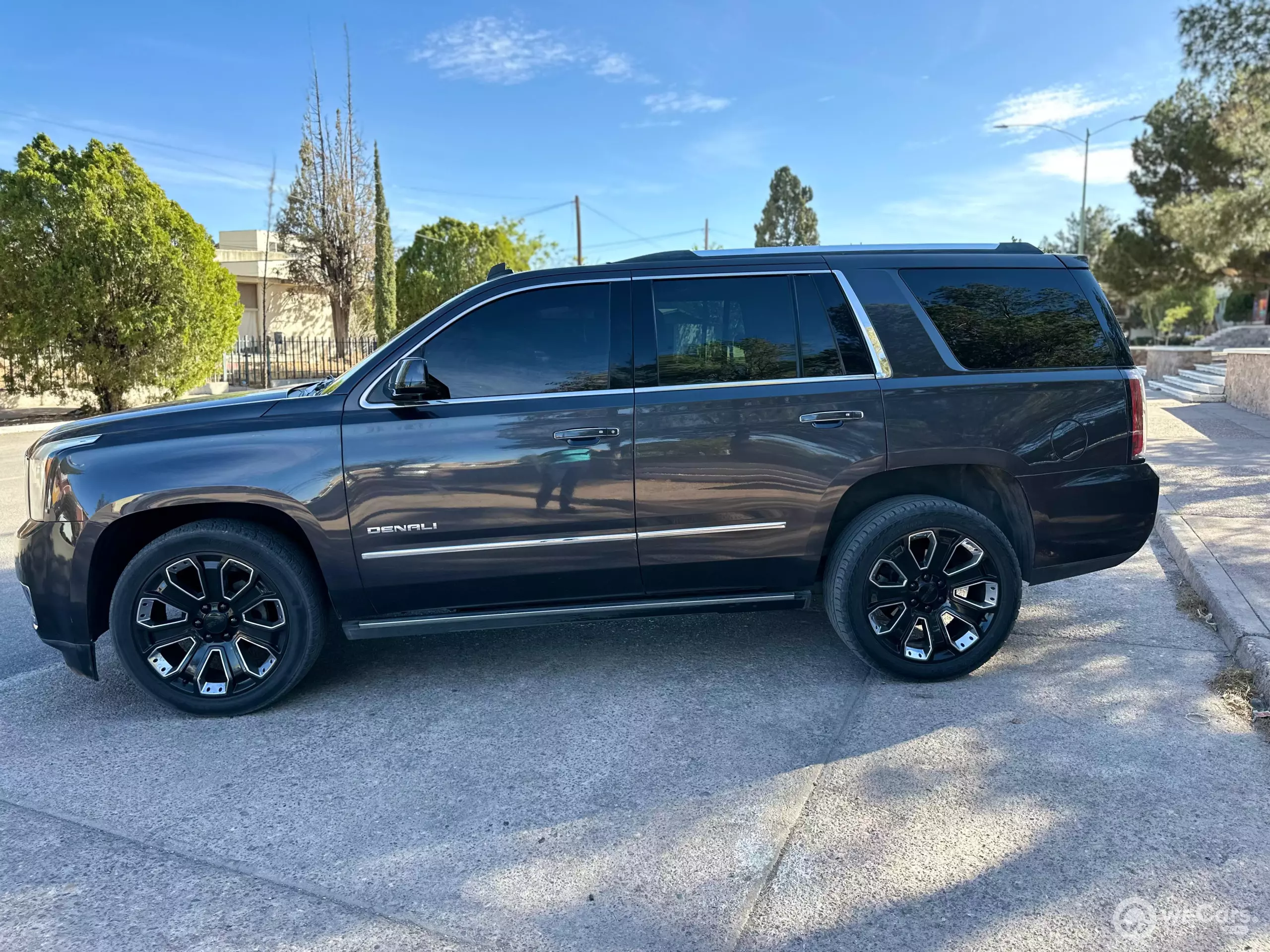 GMC Yukon VUD