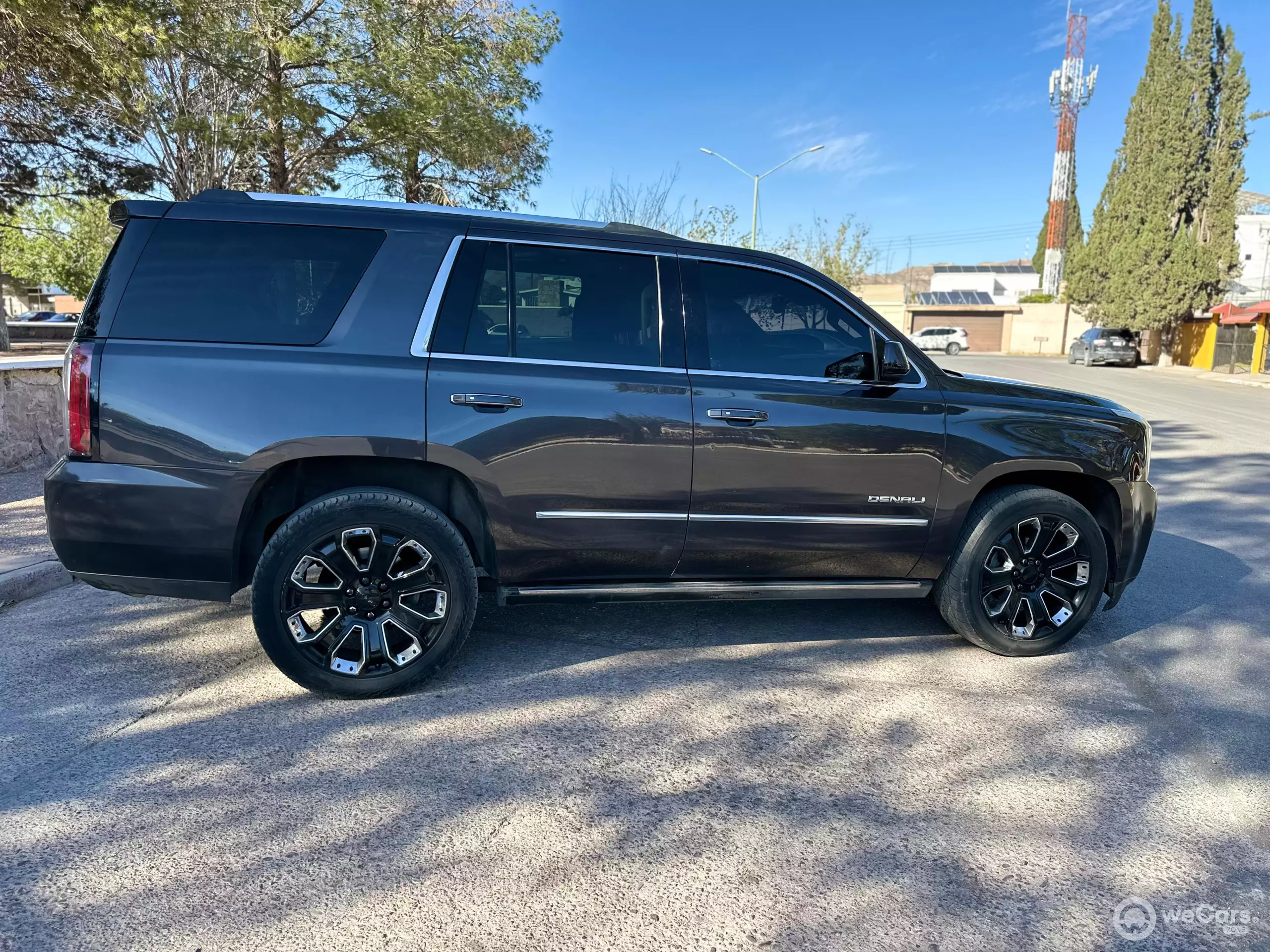 GMC Yukon VUD