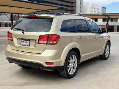 Dodge JOURNEY 2011