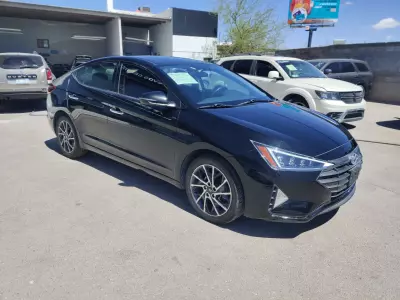 Hyundai Elantra 2020