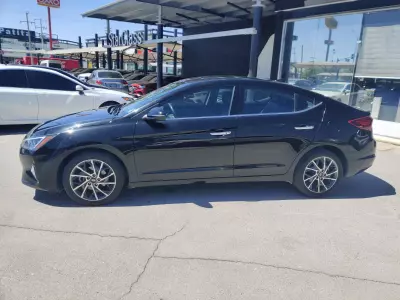 Hyundai Elantra 2020