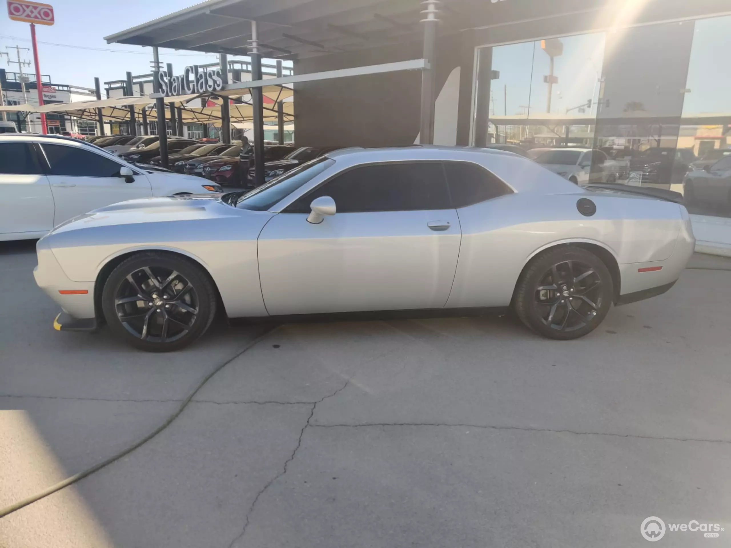 Dodge Challenger