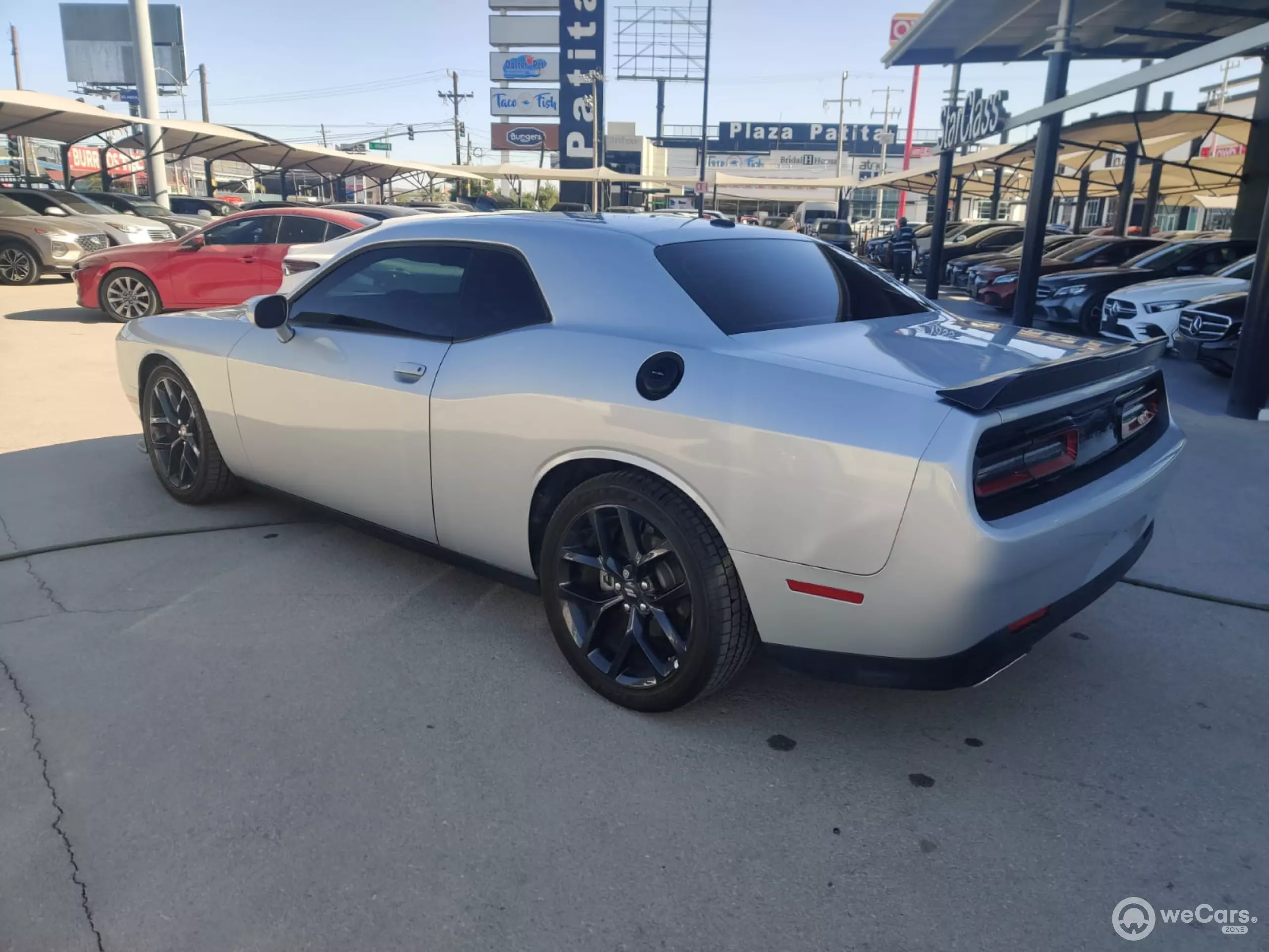 Dodge Challenger