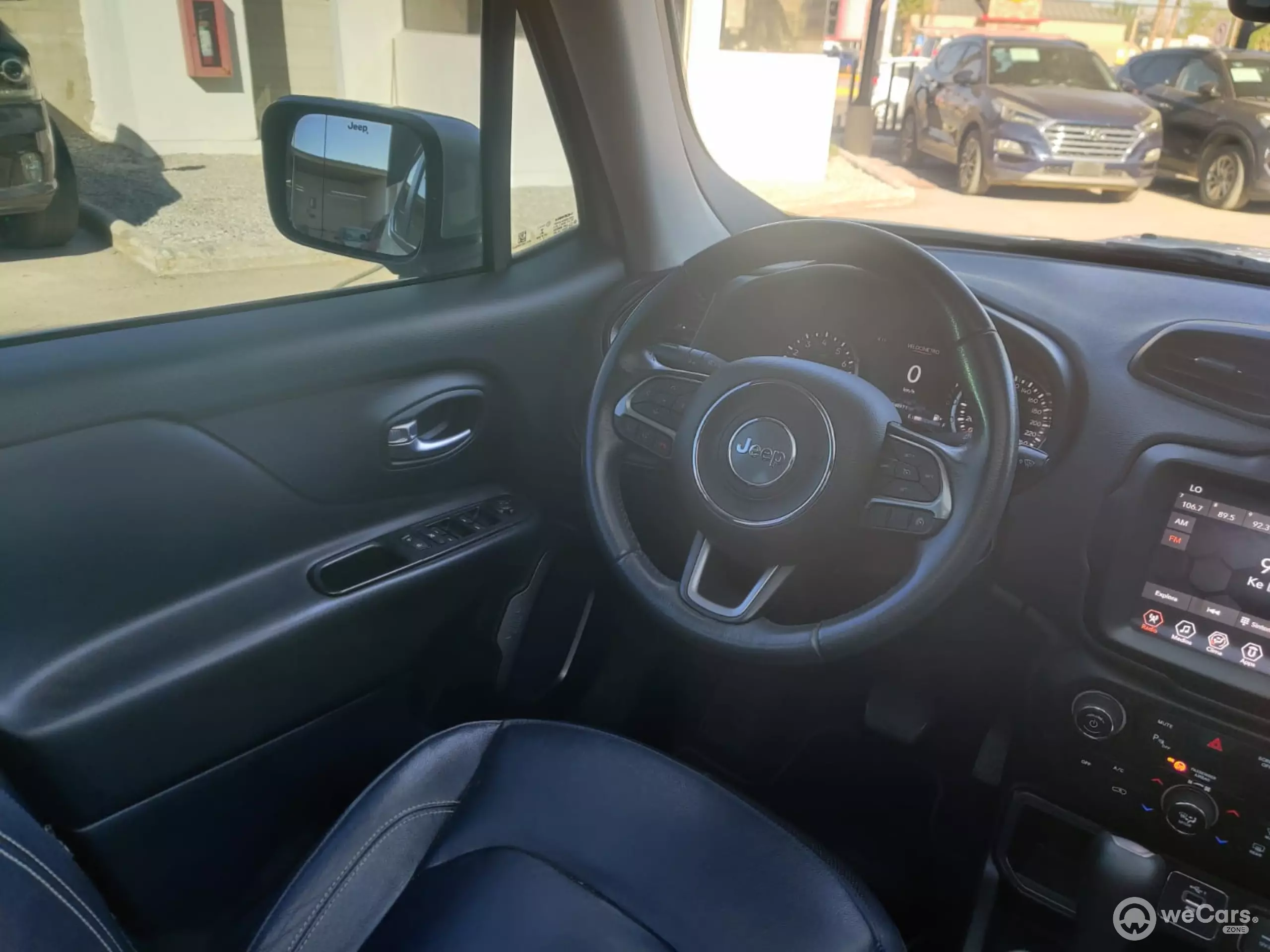 Jeep Renegade VUD