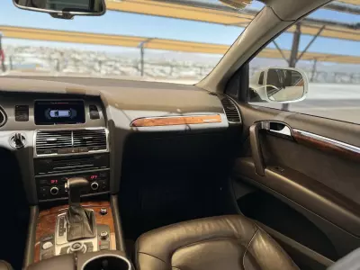 Audi Q7 VUD 2013