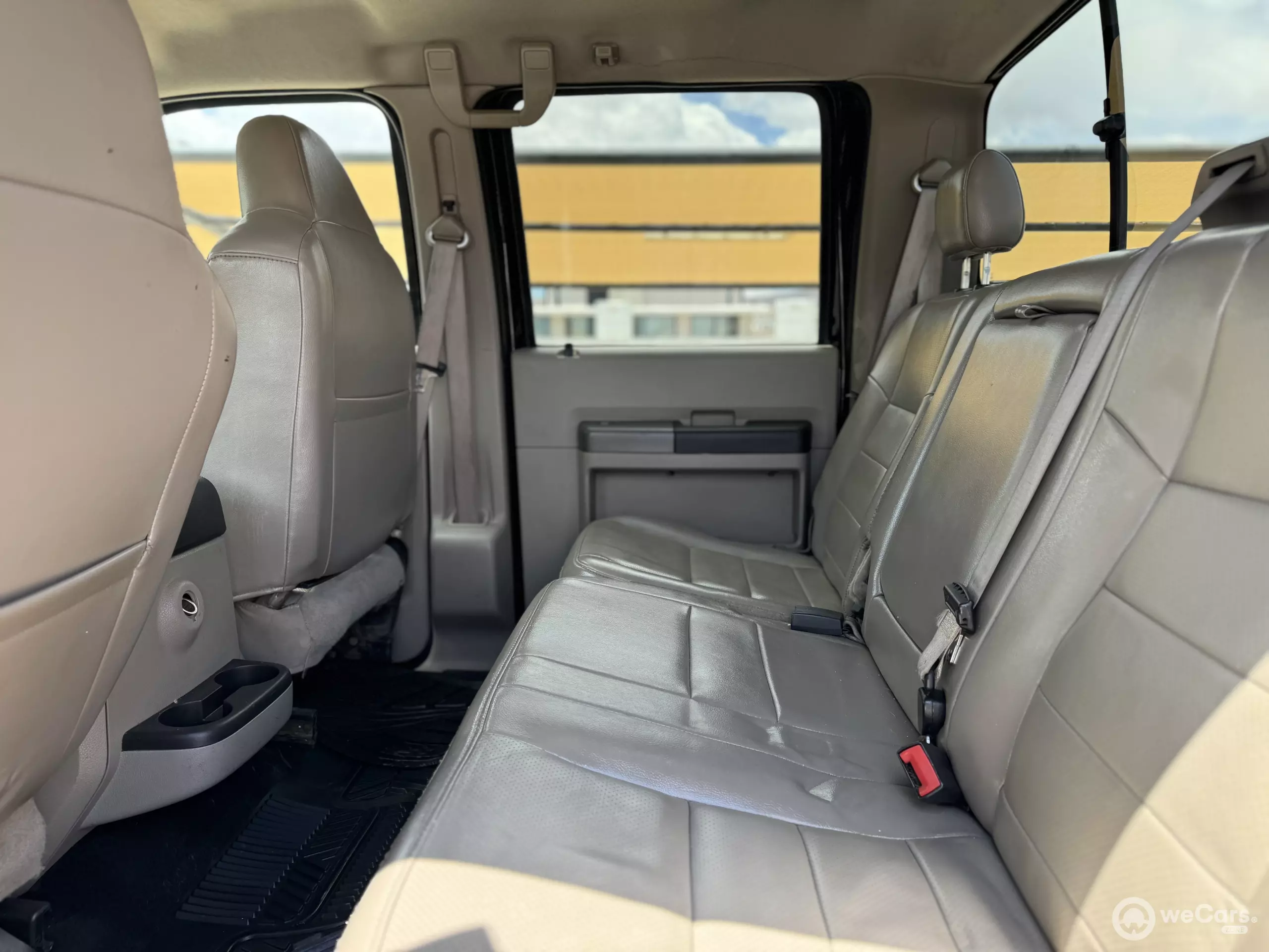 Ford F-250