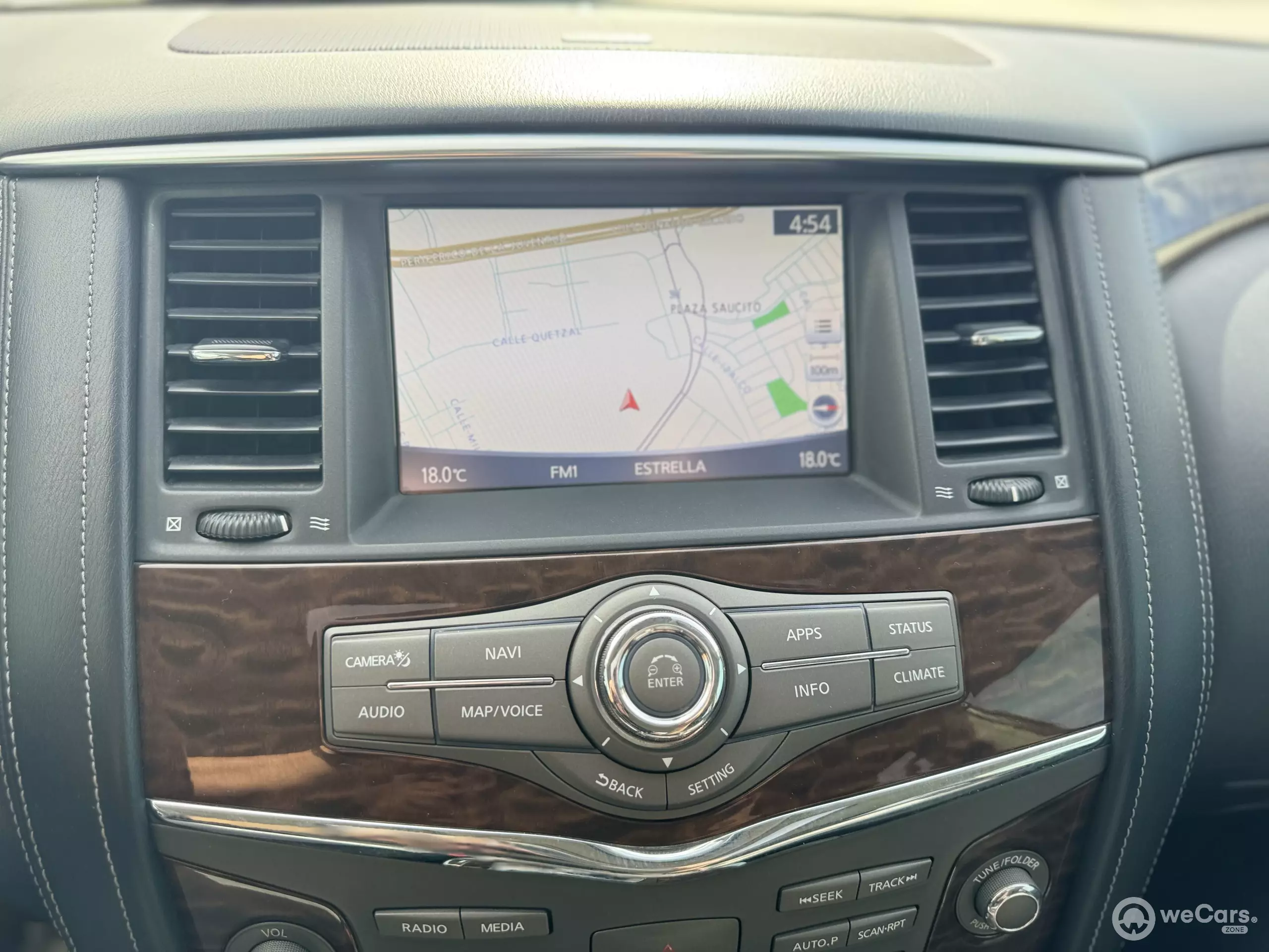 Nissan Armada VUD