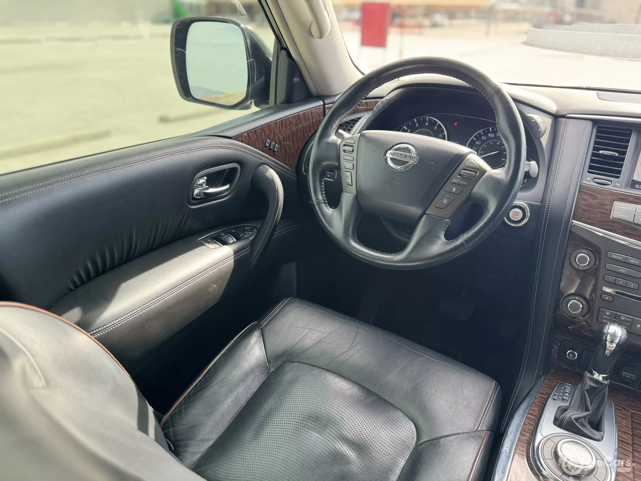 Nissan Armada VUD