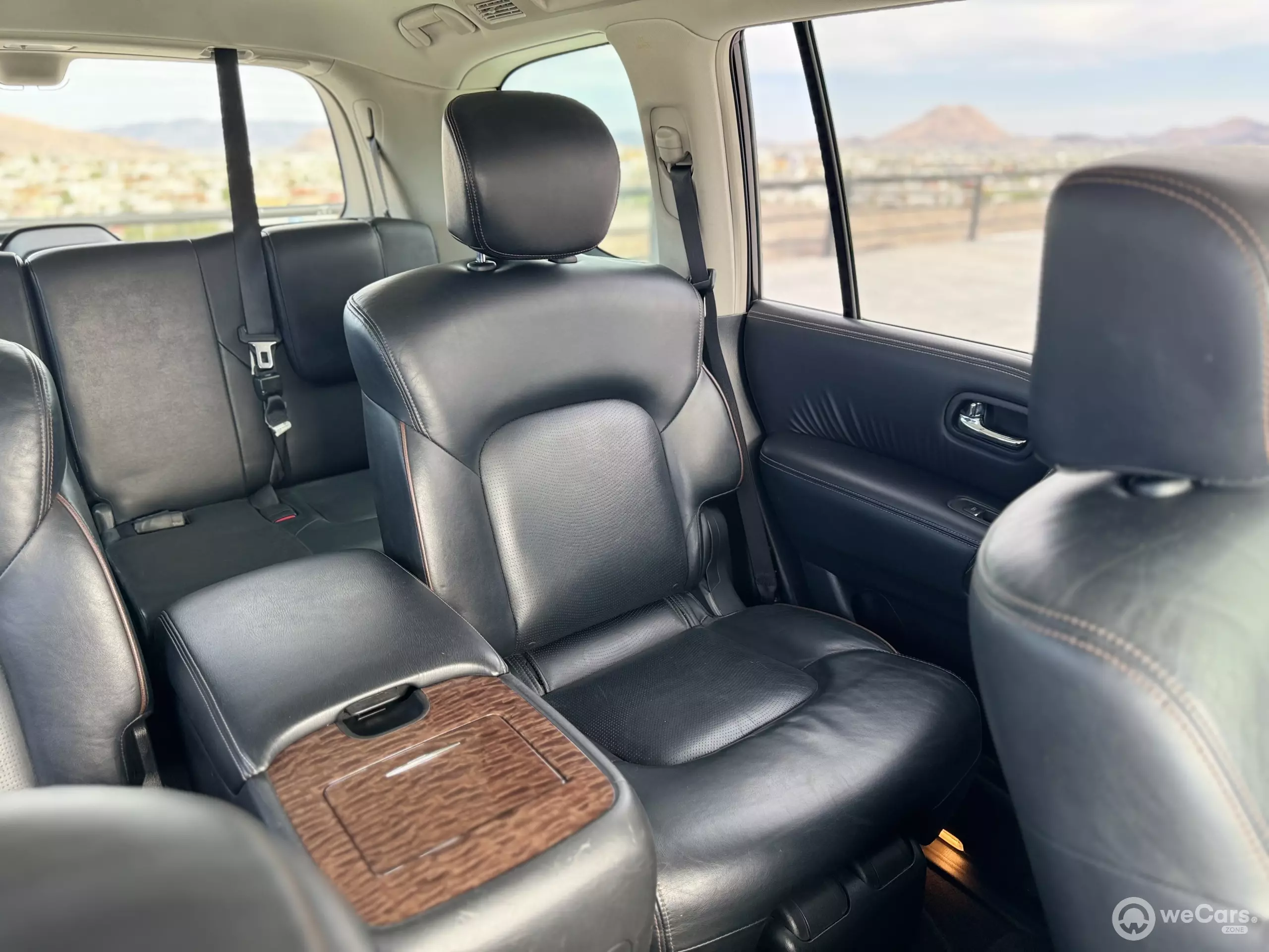 Nissan Armada VUD