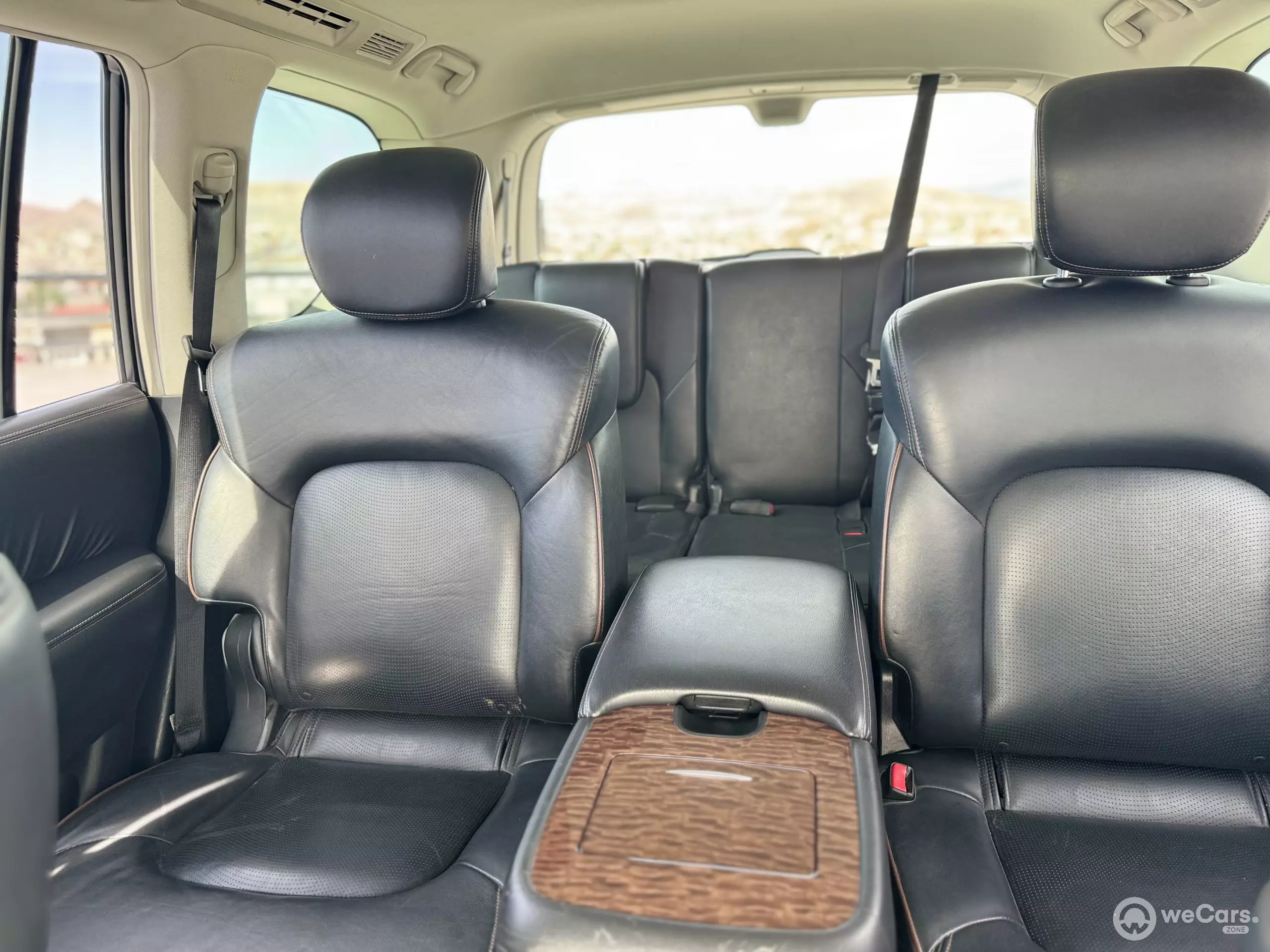 Nissan Armada VUD