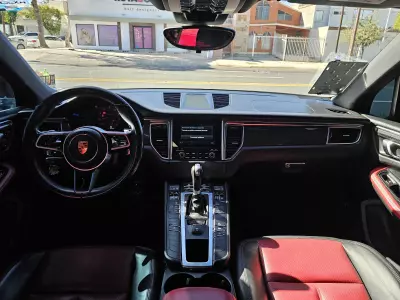 Porsche Macan VUD 2017