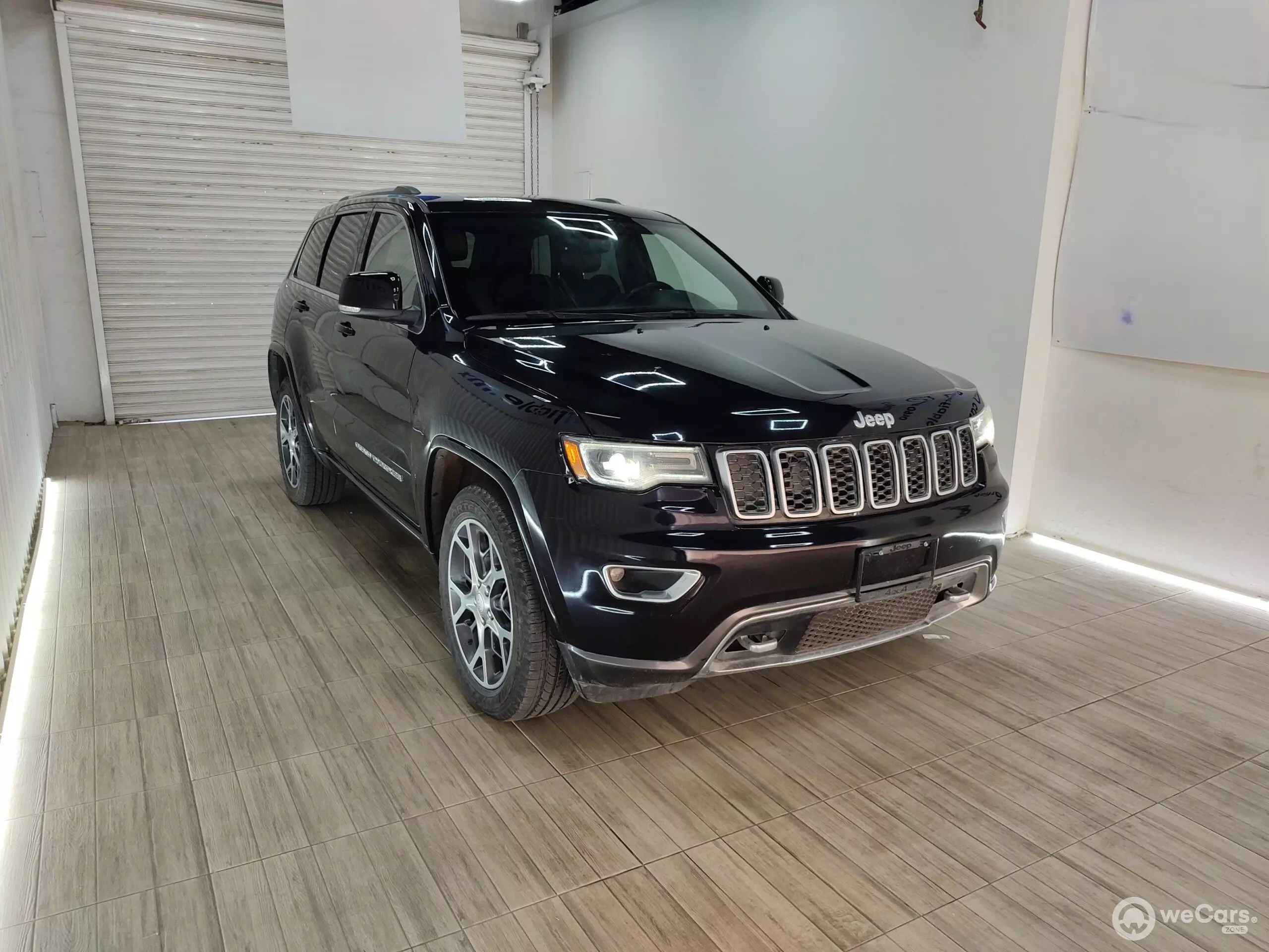 Jeep Grand Cherokee VUD