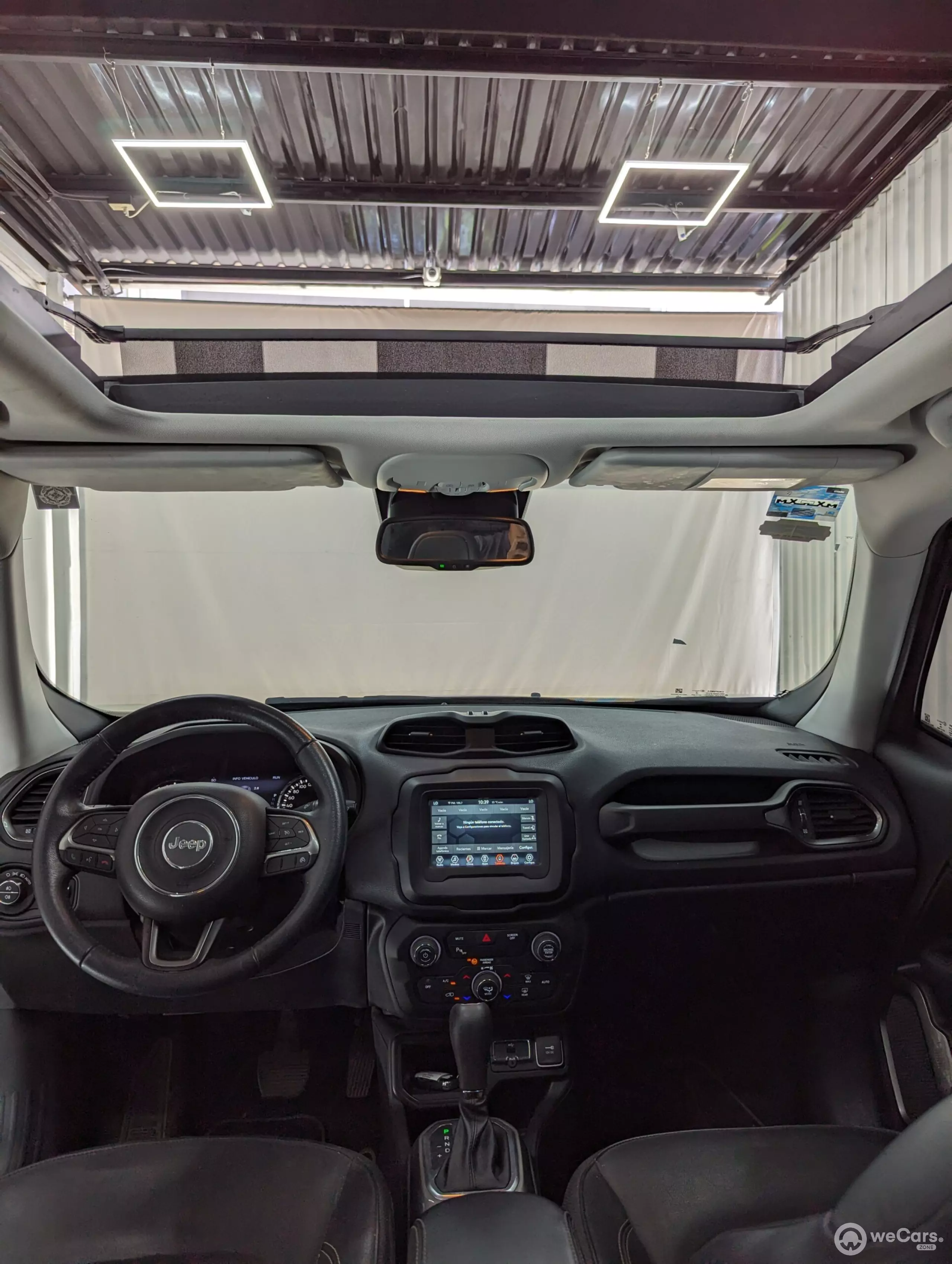 Jeep Renegade VUD