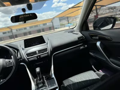 Mitsubishi Eclipse Cross VUD 2020