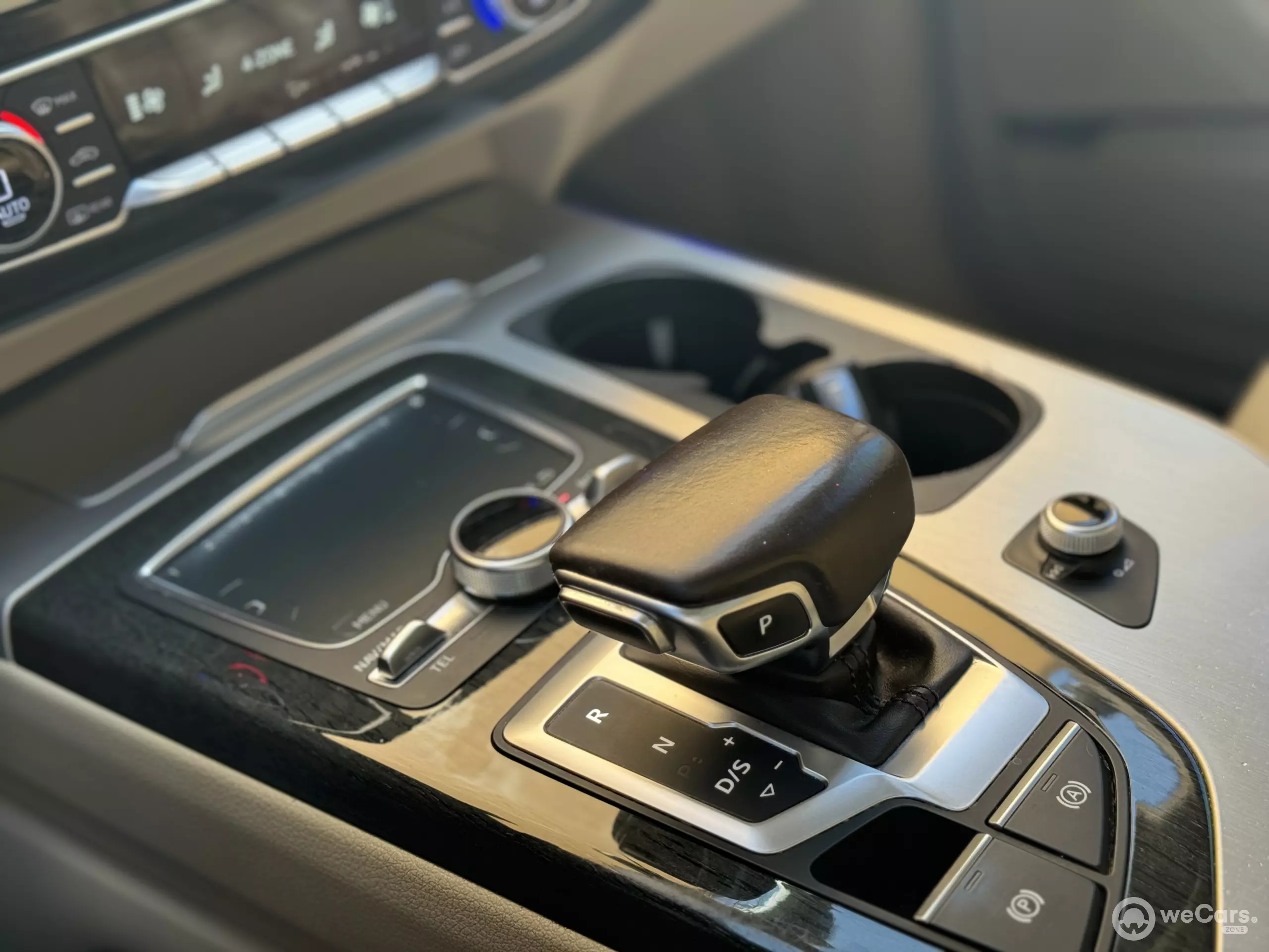 Audi Q7 VUD