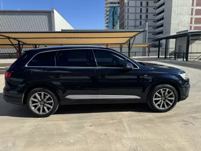 Audi Q7 VUD 2016