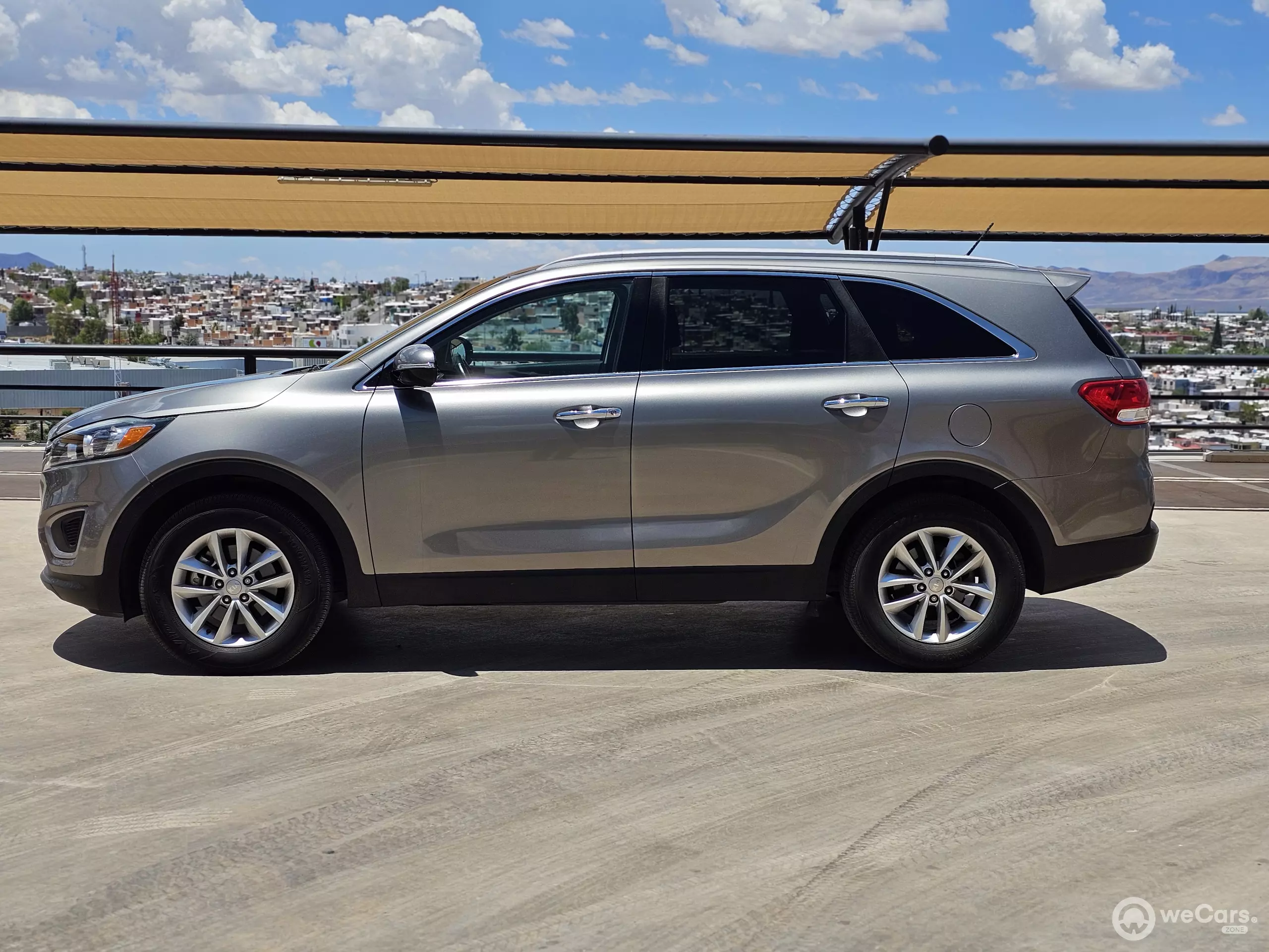 Kia Sorento VUD
