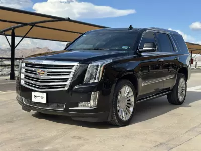 Cadillac Escalade VUD 2018