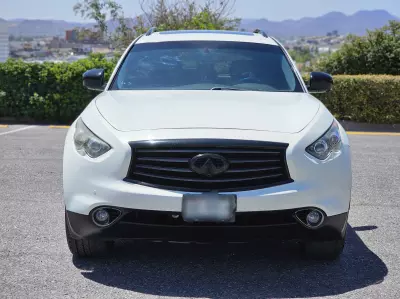 Infiniti QX70 VUD 4x4 2016
