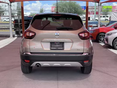 Renault Captur VUD 2022