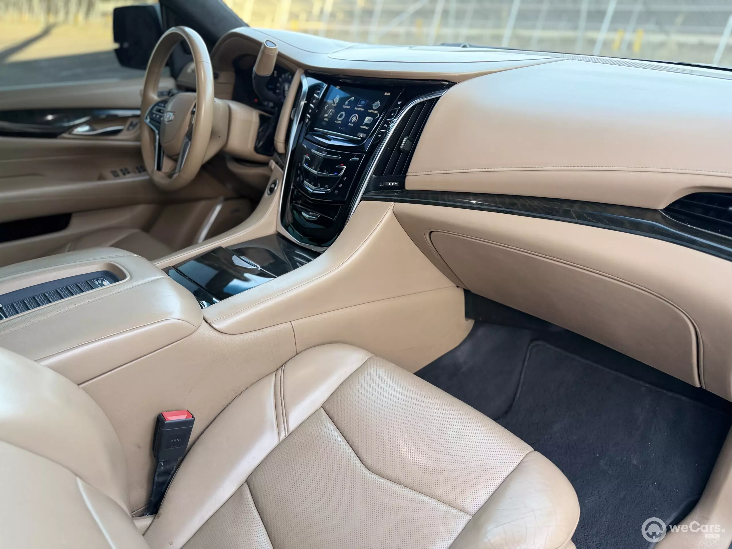 Cadillac Escalade VUD