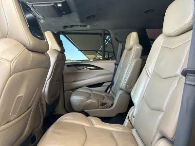 Cadillac Escalade VUD 2018