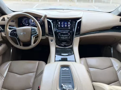 Cadillac Escalade VUD 2018