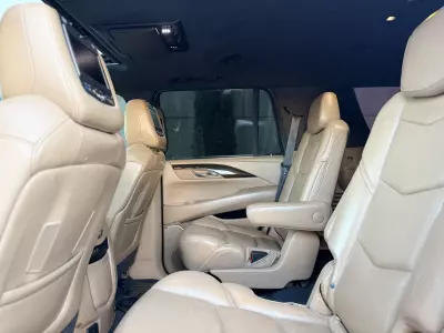 Cadillac Escalade VUD 2018