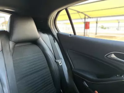 Mercedes Benz Clase GLA VUD 2015