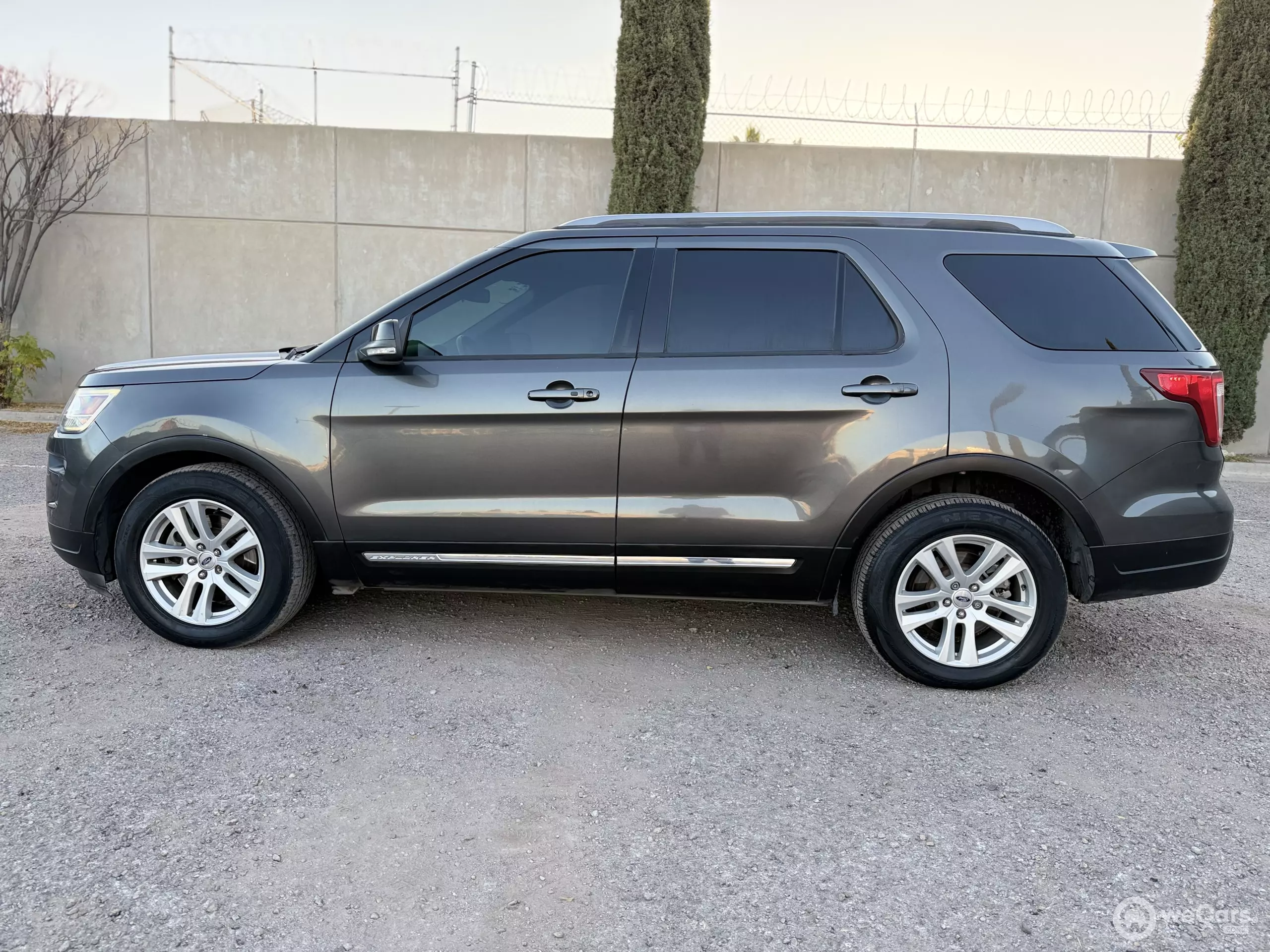 Ford Explorer VUD