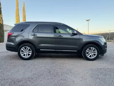 Ford Explorer VUD 2018