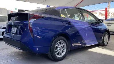 Toyota Prius 2016