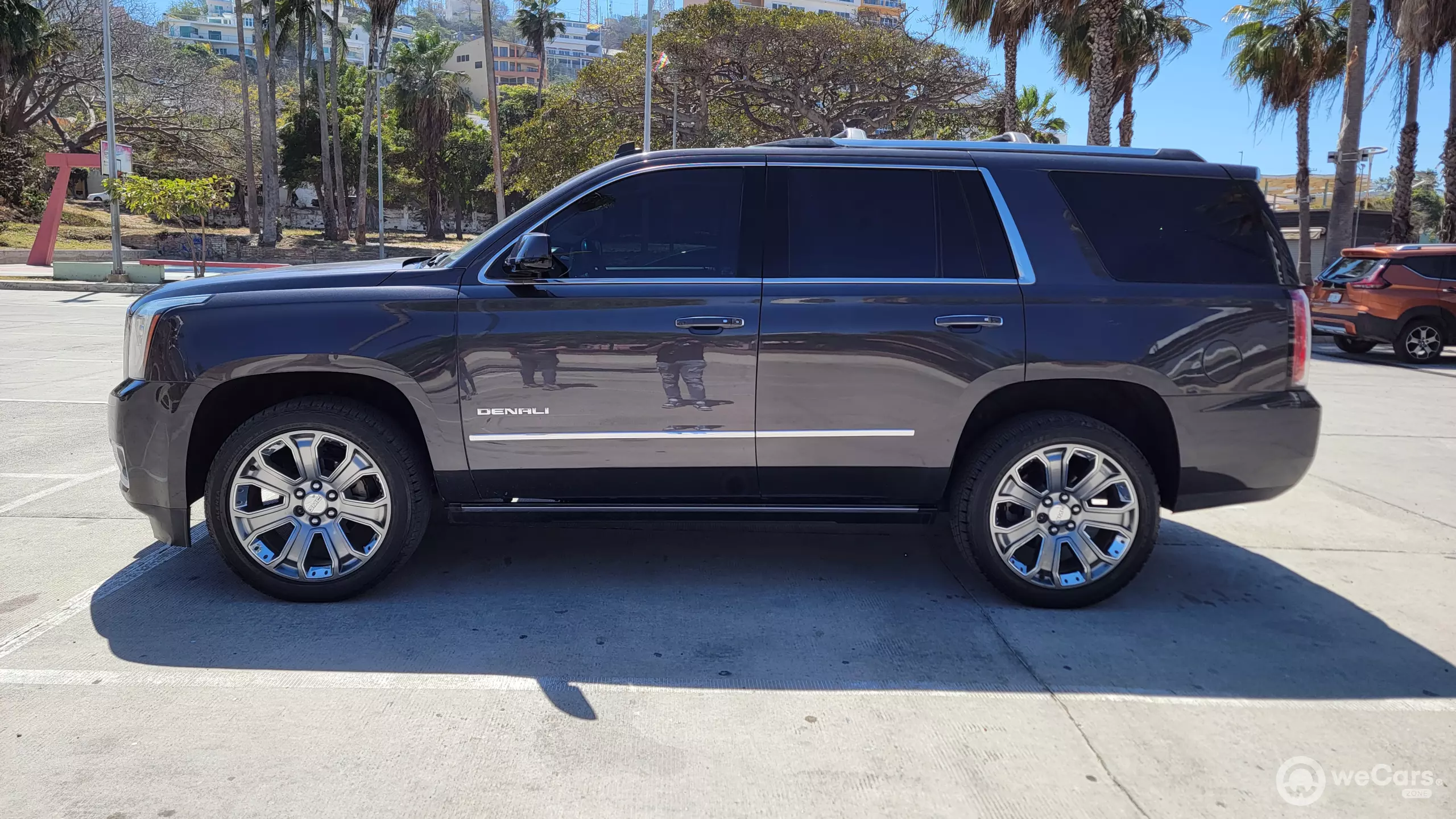 GMC Yukon VUD