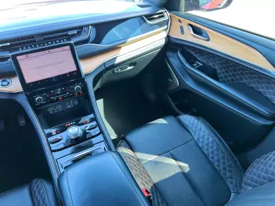 Jeep Grand Cherokee VUD 2022