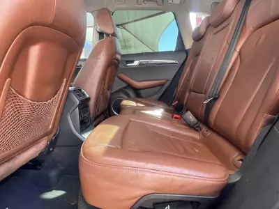 Audi Q5 VUD 2012