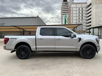 Ford Lobo Pick-Up 2024