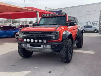 Ford Bronco VUD 4x4 2022