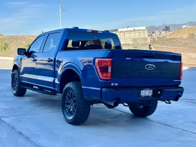 Ford Lobo Pick-Up 2022