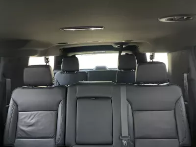 Chevrolet Suburban VUD 2021